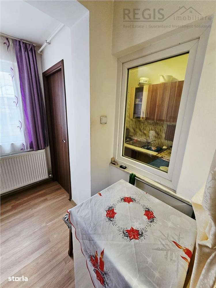 Garsoniera mobilata si utilata ASTRA-5