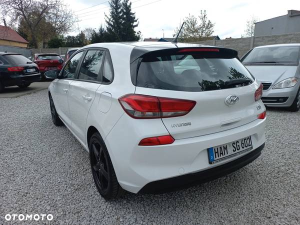 Hyundai I30 1.4 Trend - 12