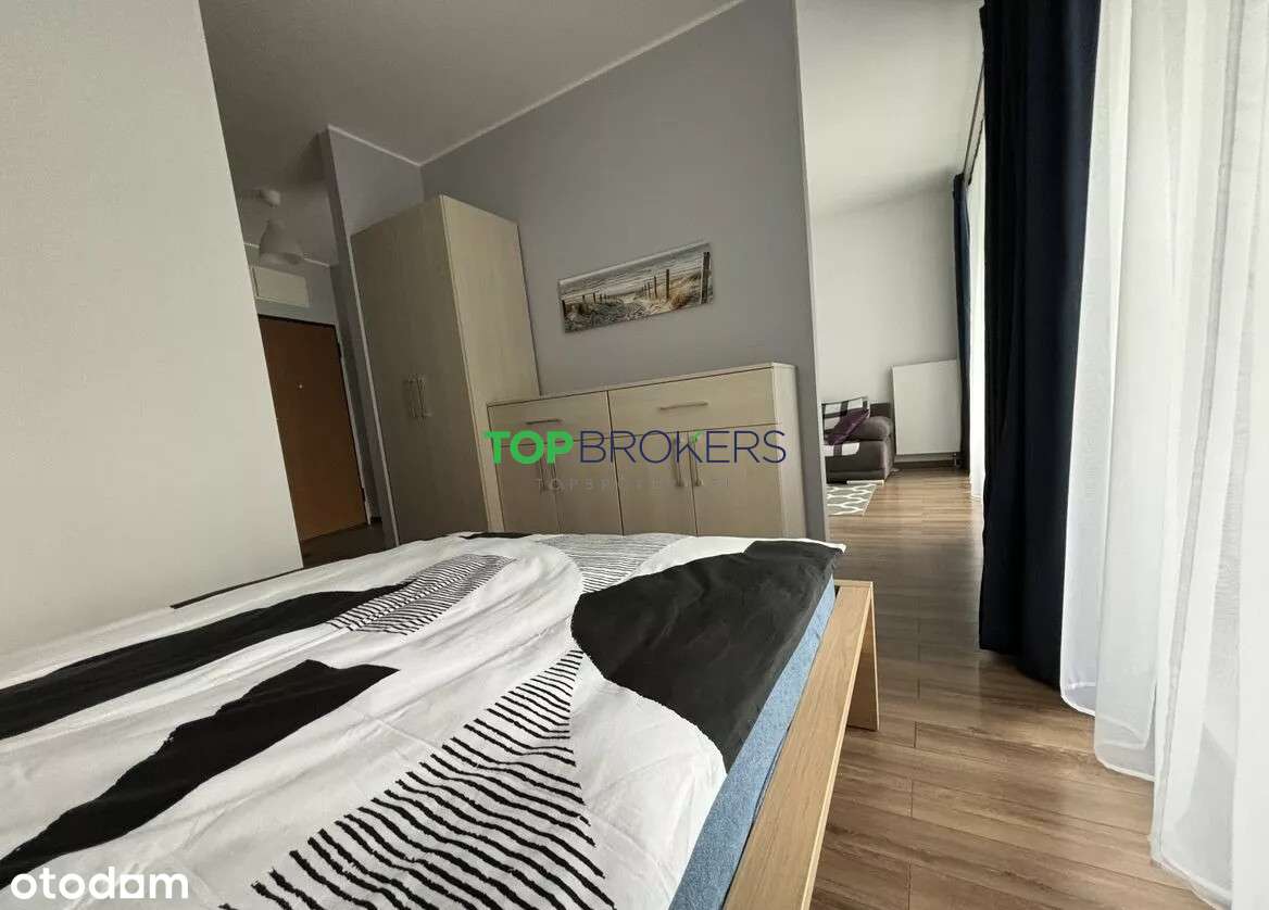 Widne dwa pokoje z oddzielną kuchnią-3