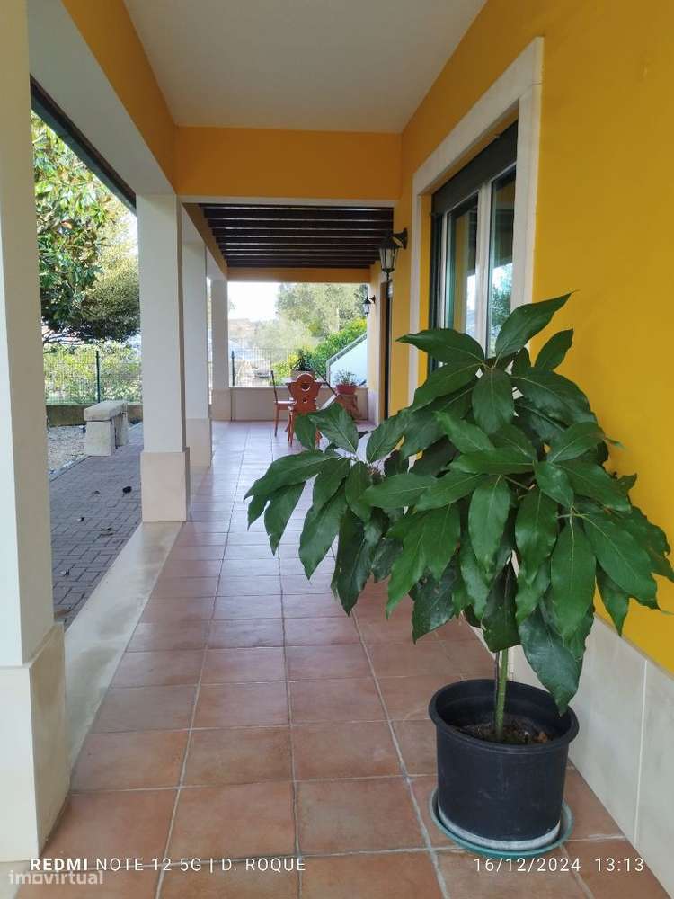 Moradia com 6 quartos, piscina e  Quinta envolvente em FEBRES-49