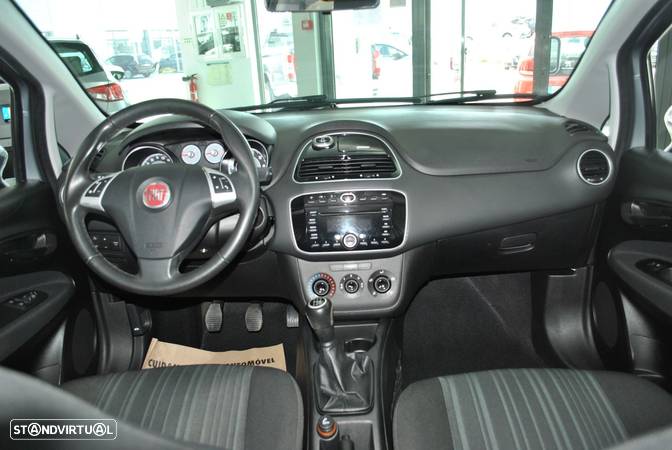 Fiat Punto Evo 1.3 16V Multijet S&S Lounge - 32