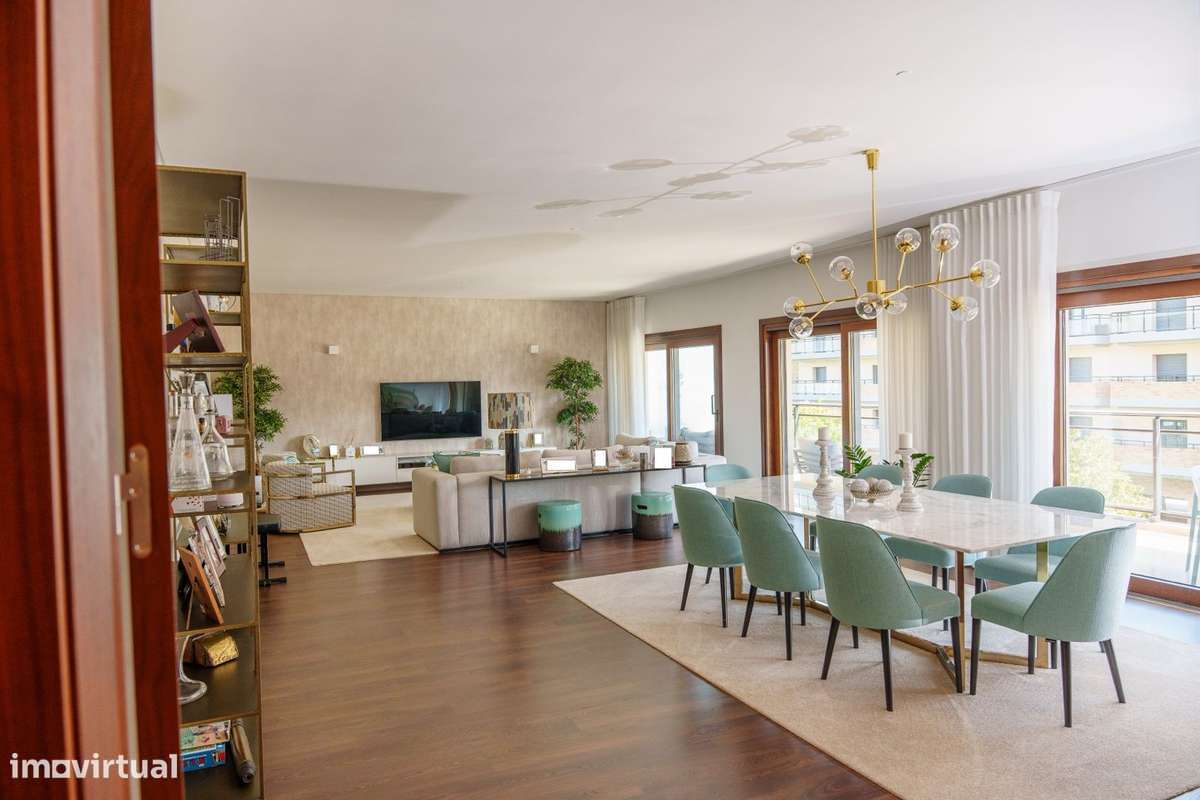 Arrendamento T4 em Condomínio Fechado Oriente - Grande imagem: 4/40