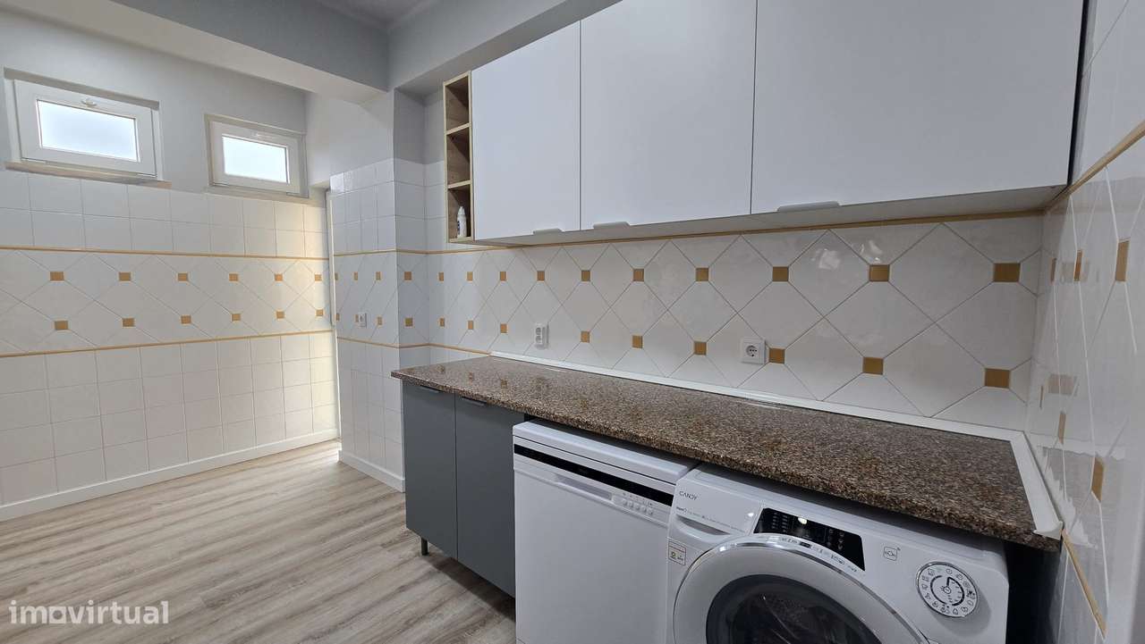 T2 Remodelado no Coração de Setúbal – Onde a Vida Tem Mais Cor-5