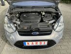 Ford S-Max - 34