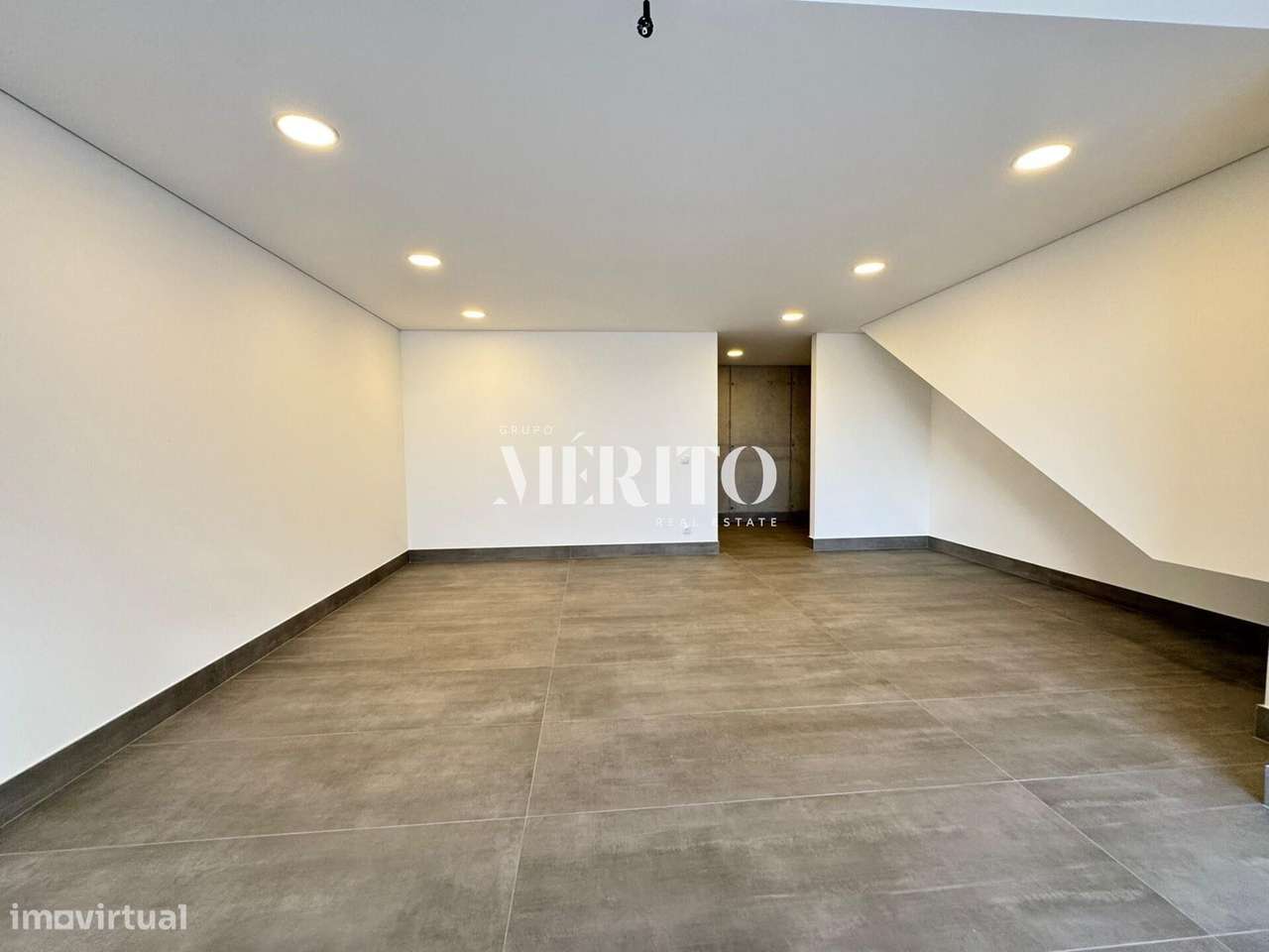 Venda Moradia - Grande imagem: 2/27