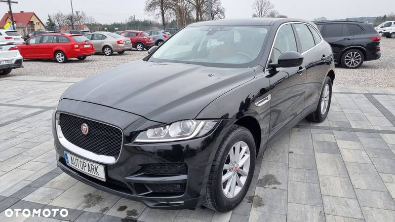 Jaguar F-Pace 20d AWD Pure - 6