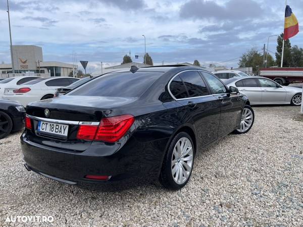 BMW Seria 7 730d - 2