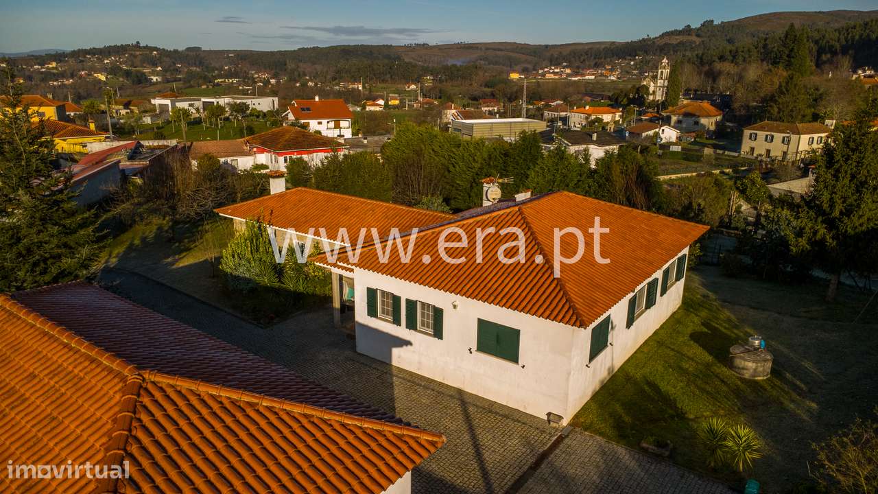 Moradia T3+1 em Formariz, Paredes de Coura - Grande imagem: 3/39