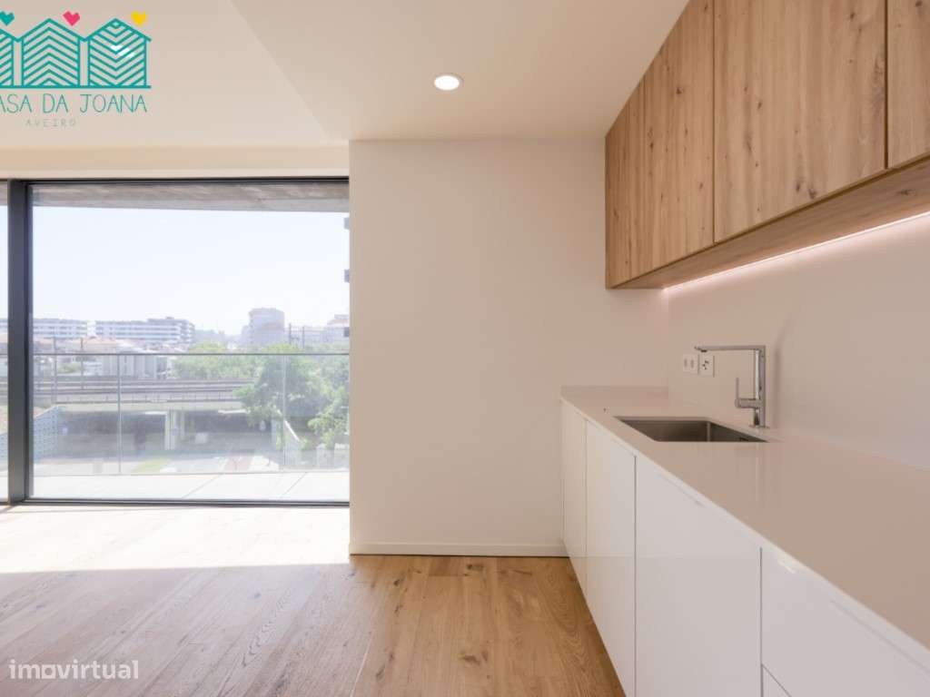 Apartamento T2 com Lugar de Garagem em Aveiro - Grande imagem: 2/29