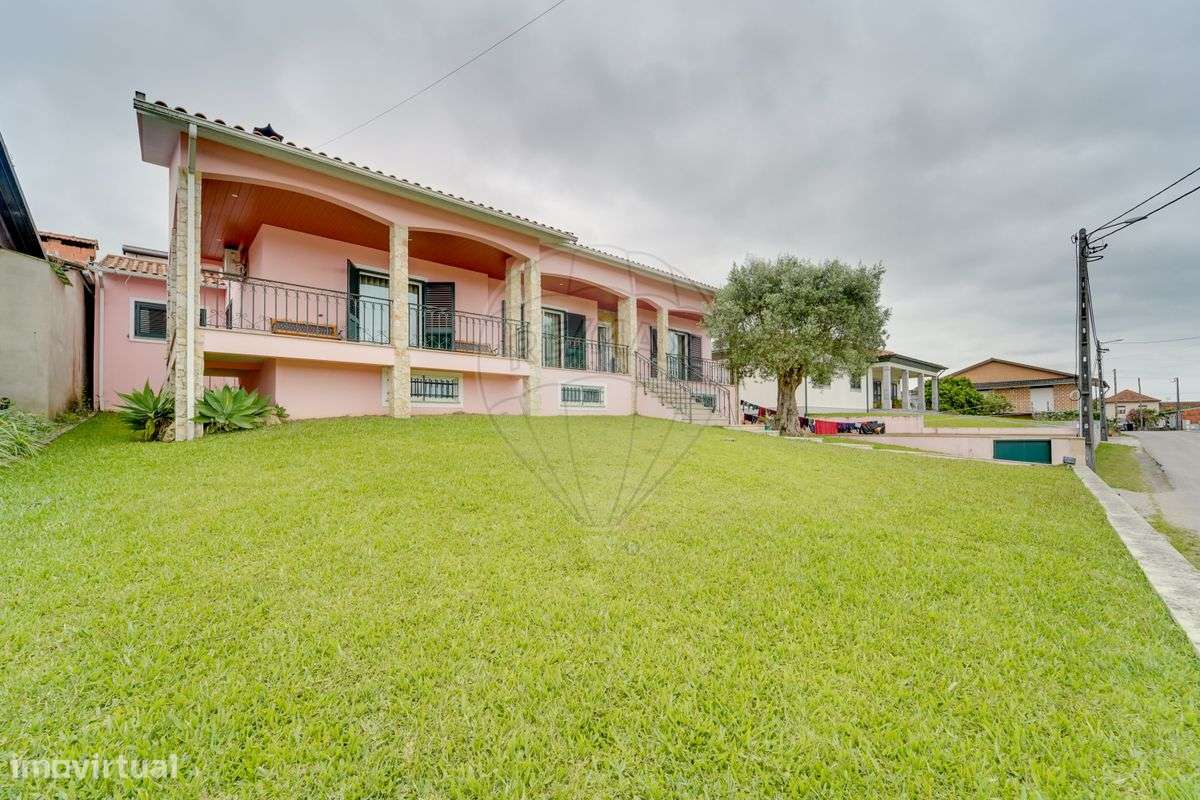 Moradia T5 para venda - Grande imagem: 4/50