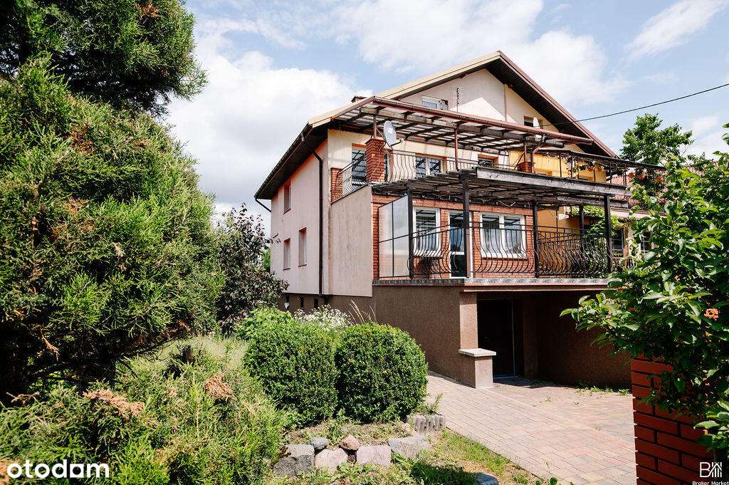 Dom w zabudowie dwurodzinnej, posesja 2 225 m²