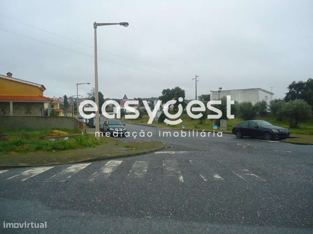 Lote 1 - Terreno Urbano para moradia - Grande imagem: 5/13