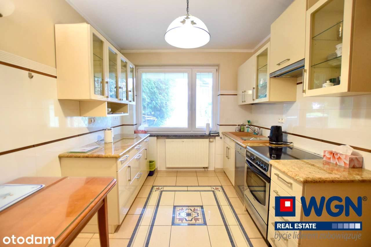 Dom z lokalem użytkowym, 6 pokoi 219,1 m² - Suwałki, ul. Olszowa-3