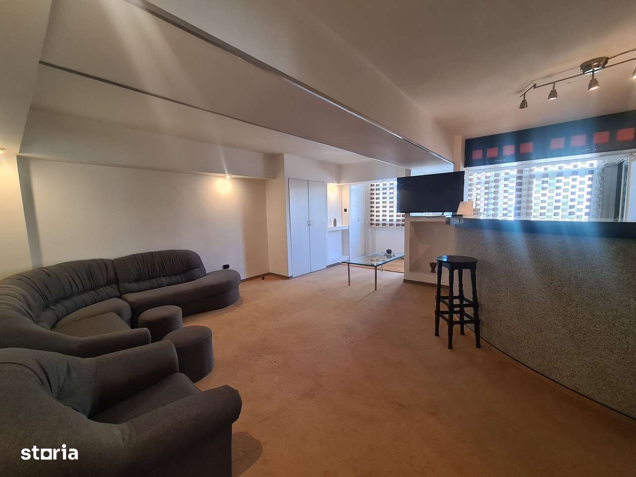 3 camere 93 mp 2/7 Calea Bucuresti - Vodafone - Imagine principală: 5/11
