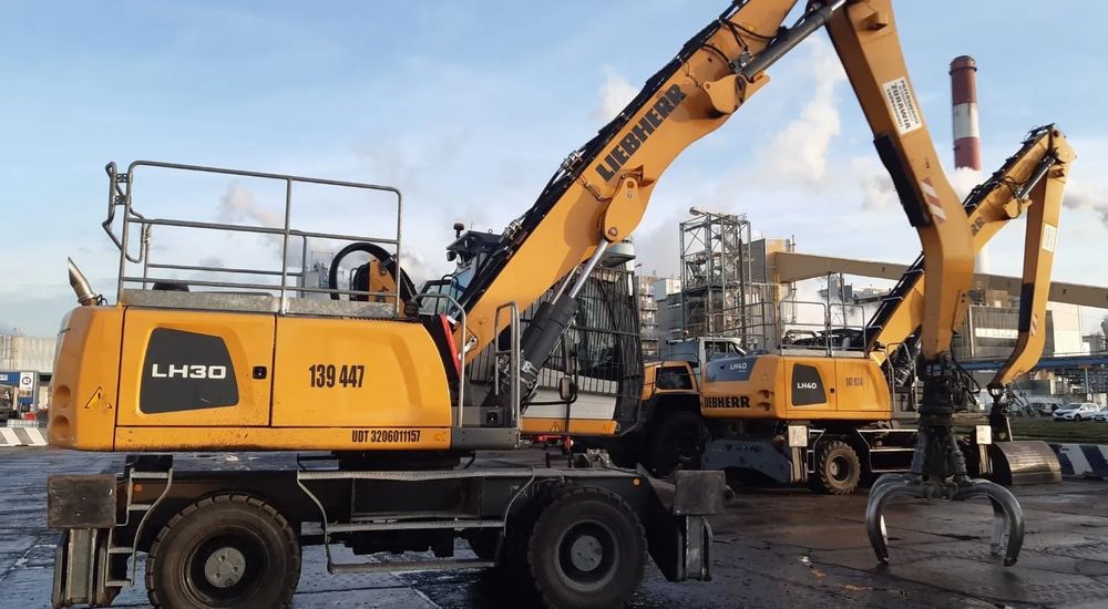 Liebherr Lh 30 m 2022