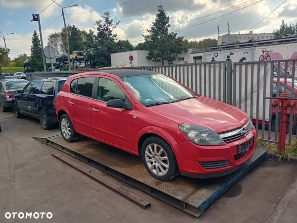 *OPEL ASTRA H*Samochód na części - 1