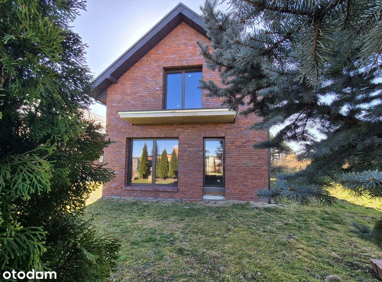 Działka 349/7 z domem jednorodzinnym, b. dobre wykonanie;  ostatni dom-4