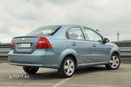 Chevrolet Aveo - 3