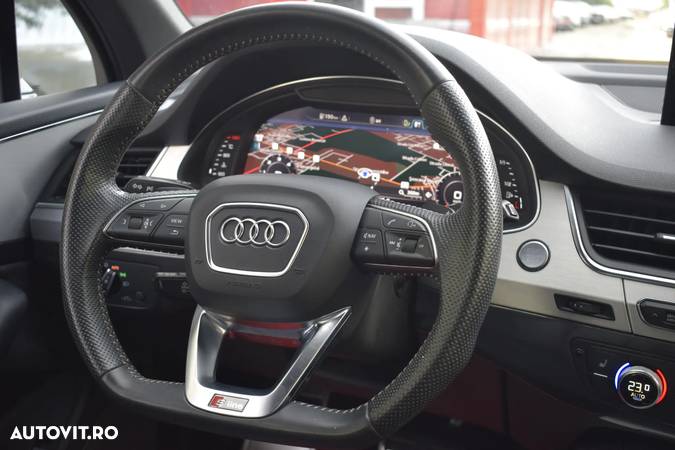 Audi Q7 3.0 45 TDI quattro Tiptronic S Line - 23