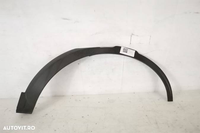 Bandou Aripa Overfender Stanga Spate Original In Stare Buna	 Land Rover Discovery 5 2016 2017 2018 - 1