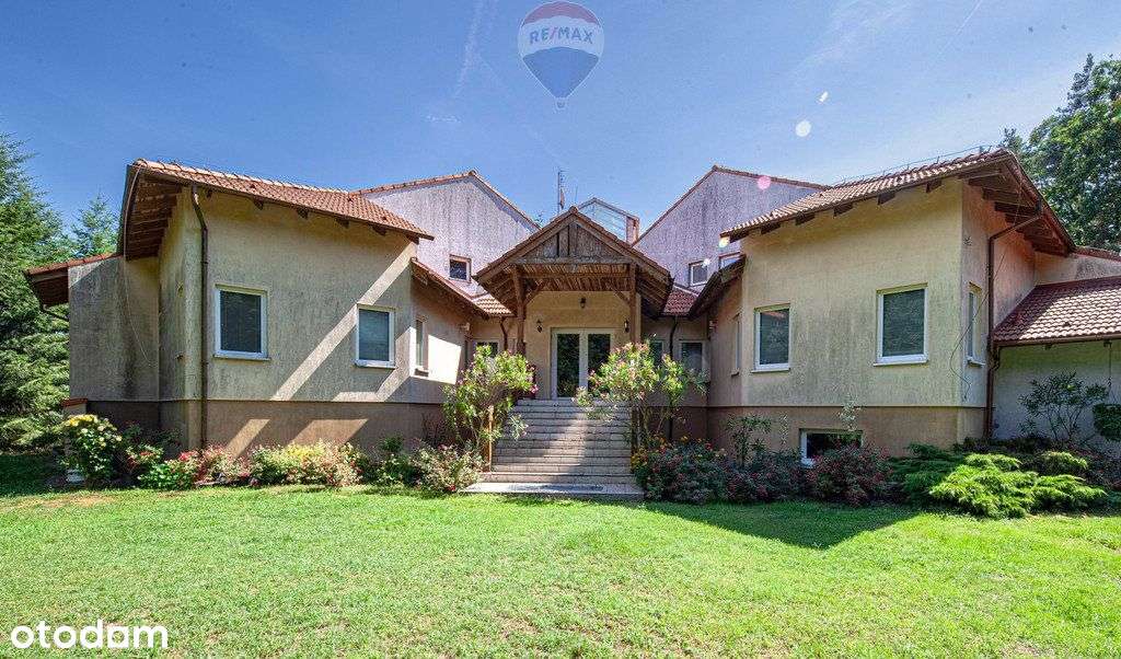 Świetnie Położony Bardzo Duży Dom Mieszkalny - Pełny obrazek: 5/20