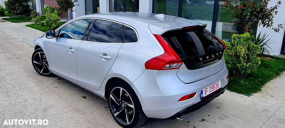 Volvo V40 D3 Momentum - 15