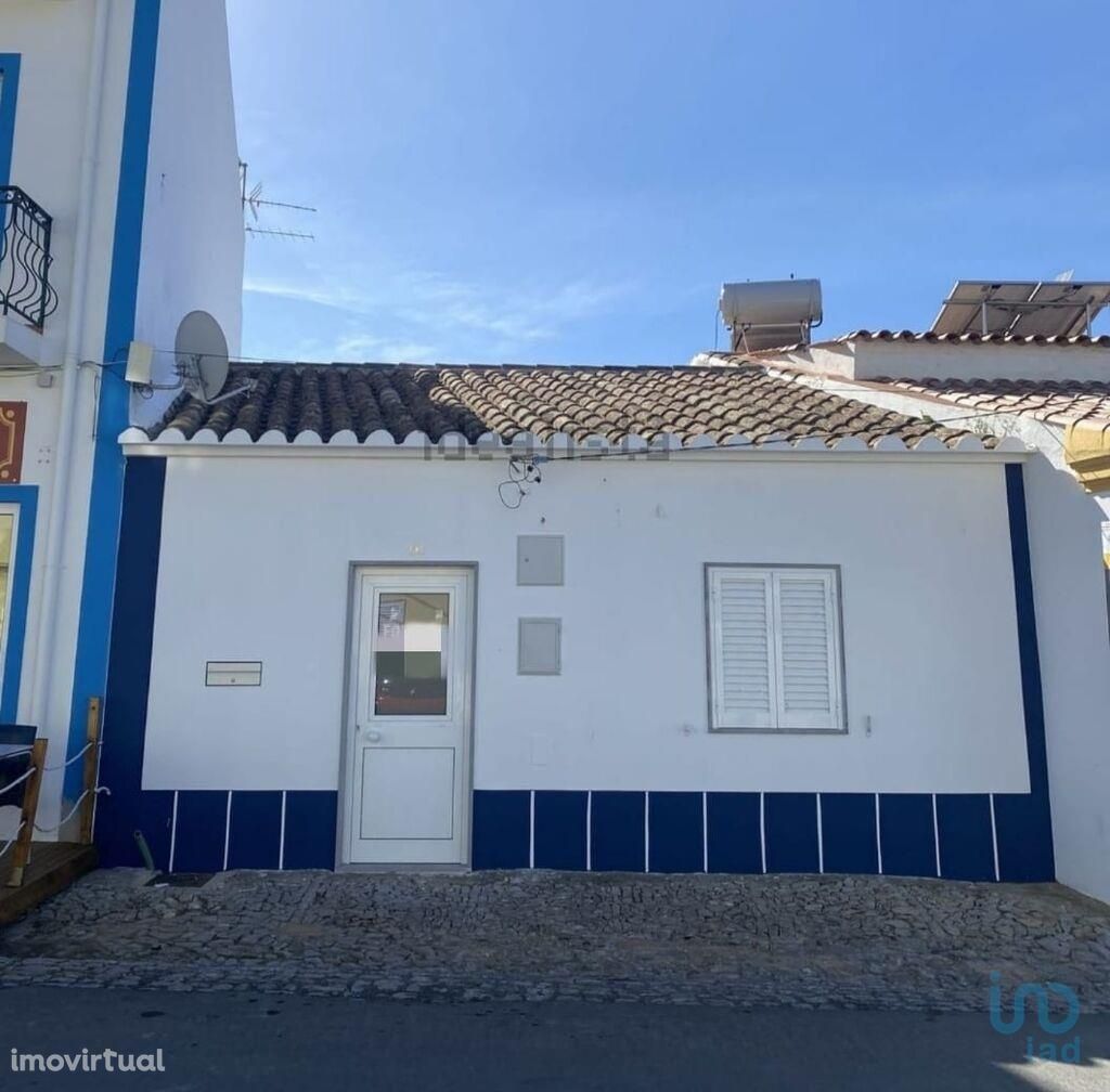 Casa / Villa T2 em Faro de 95,00 m2