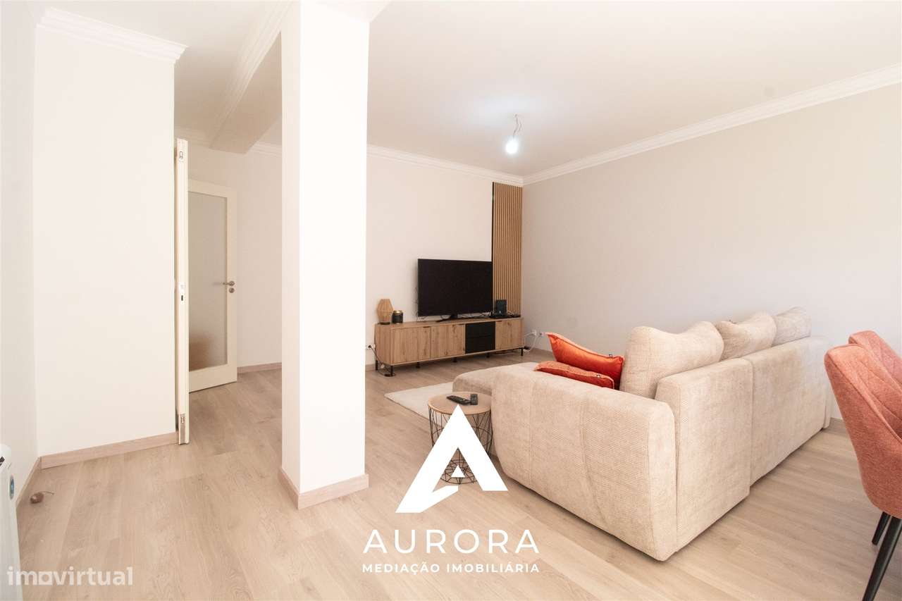 Apartamento T3 no centro de Fiães, Santa Maria da Feira, Renovado-6