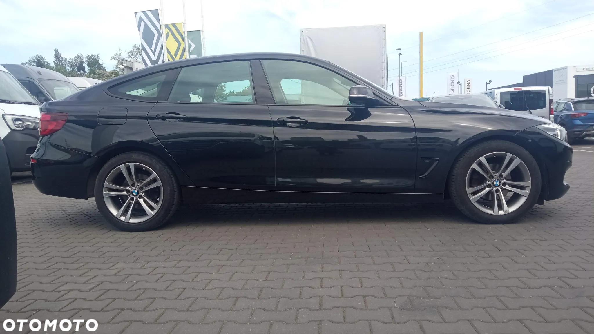 BMW Seria 3 318d Sport Line - 6