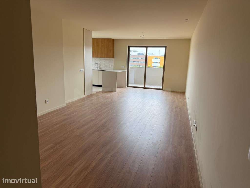 Apartamento T3 no centro da cidade - Grande imagem: 1/17