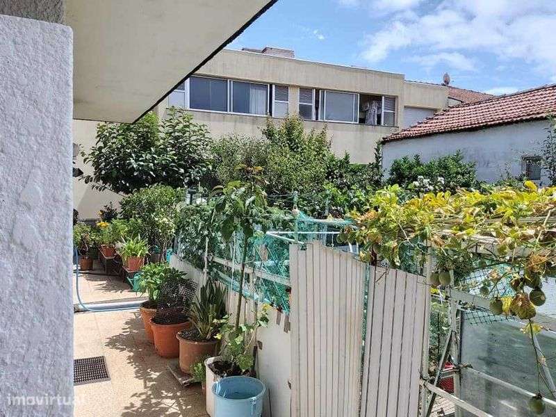 Moradia T4 +2 Oliv. do Douro. Zona da Seara - Grande imagem: 4/12