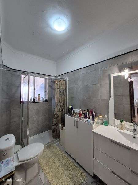 T2+1 junto ao Mercado do Feijó - Grande imagem: 5/12