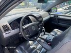 Dezmembrez VW Touareg ,an 2004 , 2.5 TDI , cod motor BAC - 5