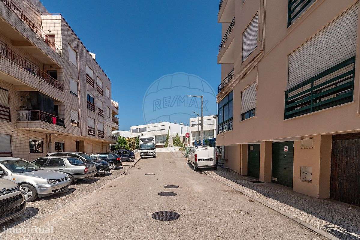 Garagem  para venda - Grande imagem: 2/4