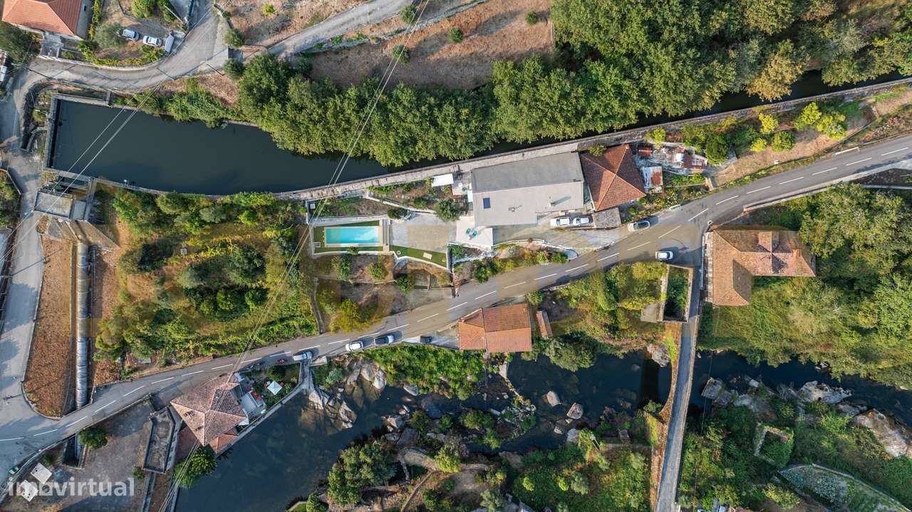 Moradia T6 em Esperança – Póvoa de Lanhoso-36