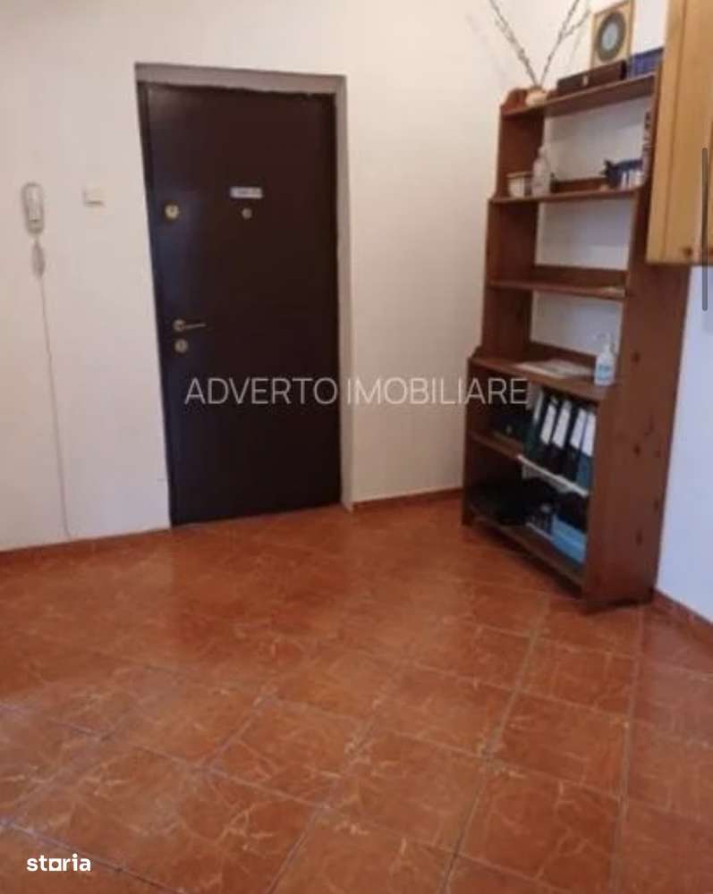 Apartament 2 camere de vânzare Crangasi - Imagine principală: 2/7