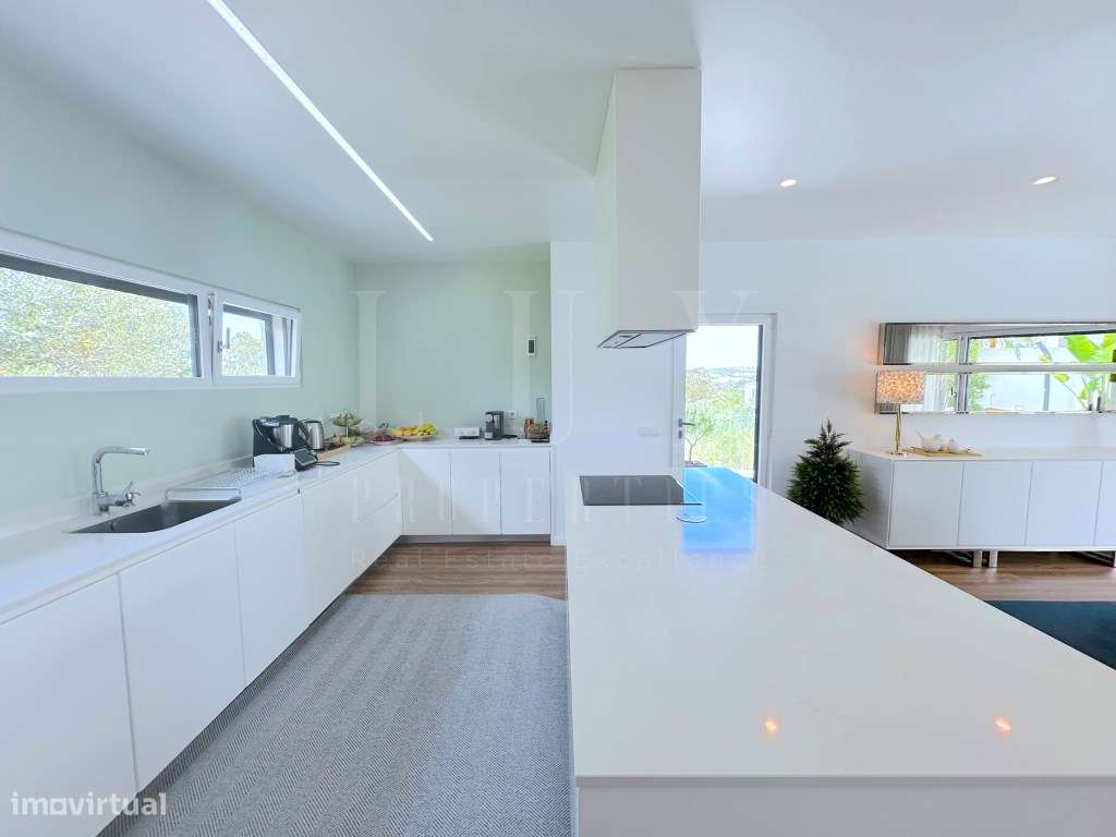 MORADIA DE LUXO EM CABRIZ, SINTRA-31