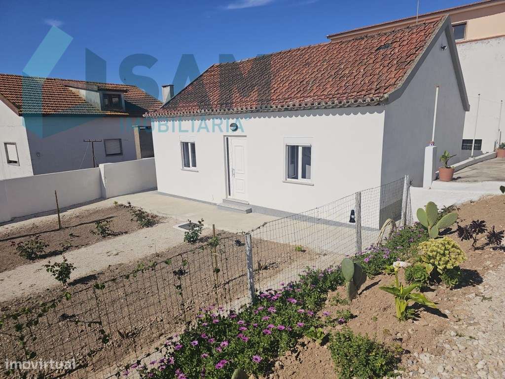 Moradia T2 com 622m² de terreno e fantástico espaço exterior em A d...-17