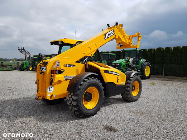 JCB 542-70 Agri Super 2020R - 31