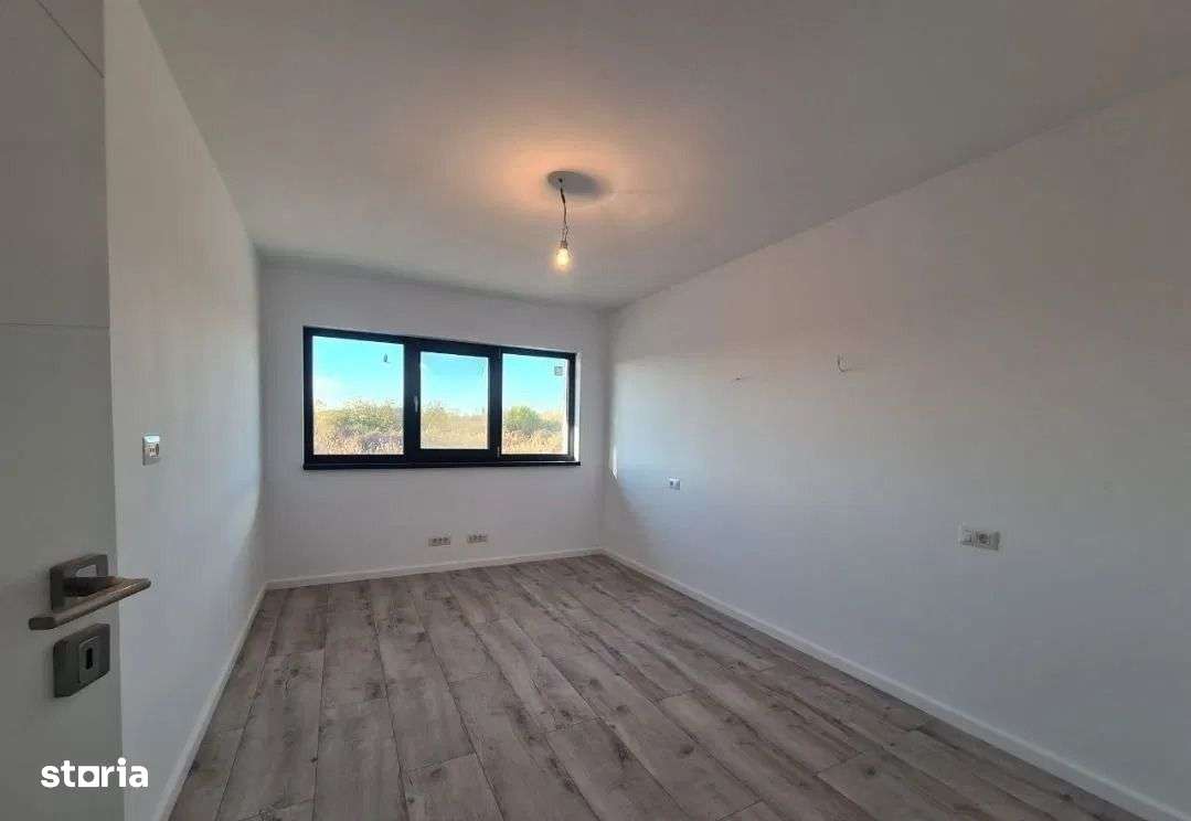 Casa individuala | 4 camere | 3 băi | 120 mp | teren 500 mp-8