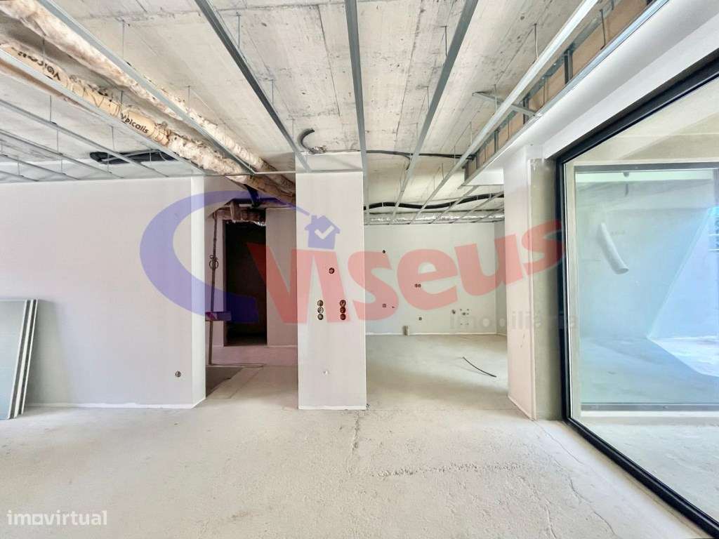 Moradia T3 + Escritório Nova junto à Praia Canidelo-21