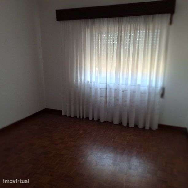 Excelente local habitacional-13