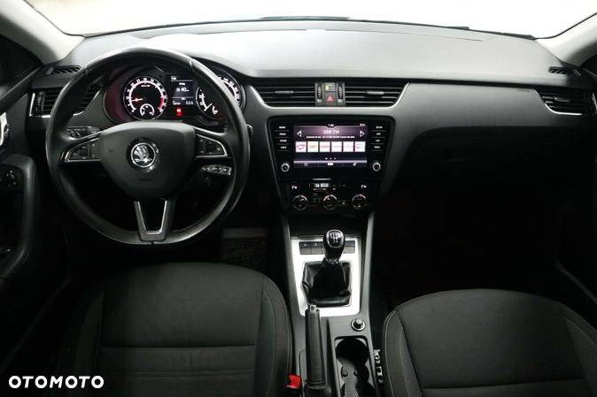 Skoda Octavia 1.6 TDI Ambition - 8