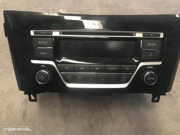 Radio -Nissan Qashqai J11 - 1