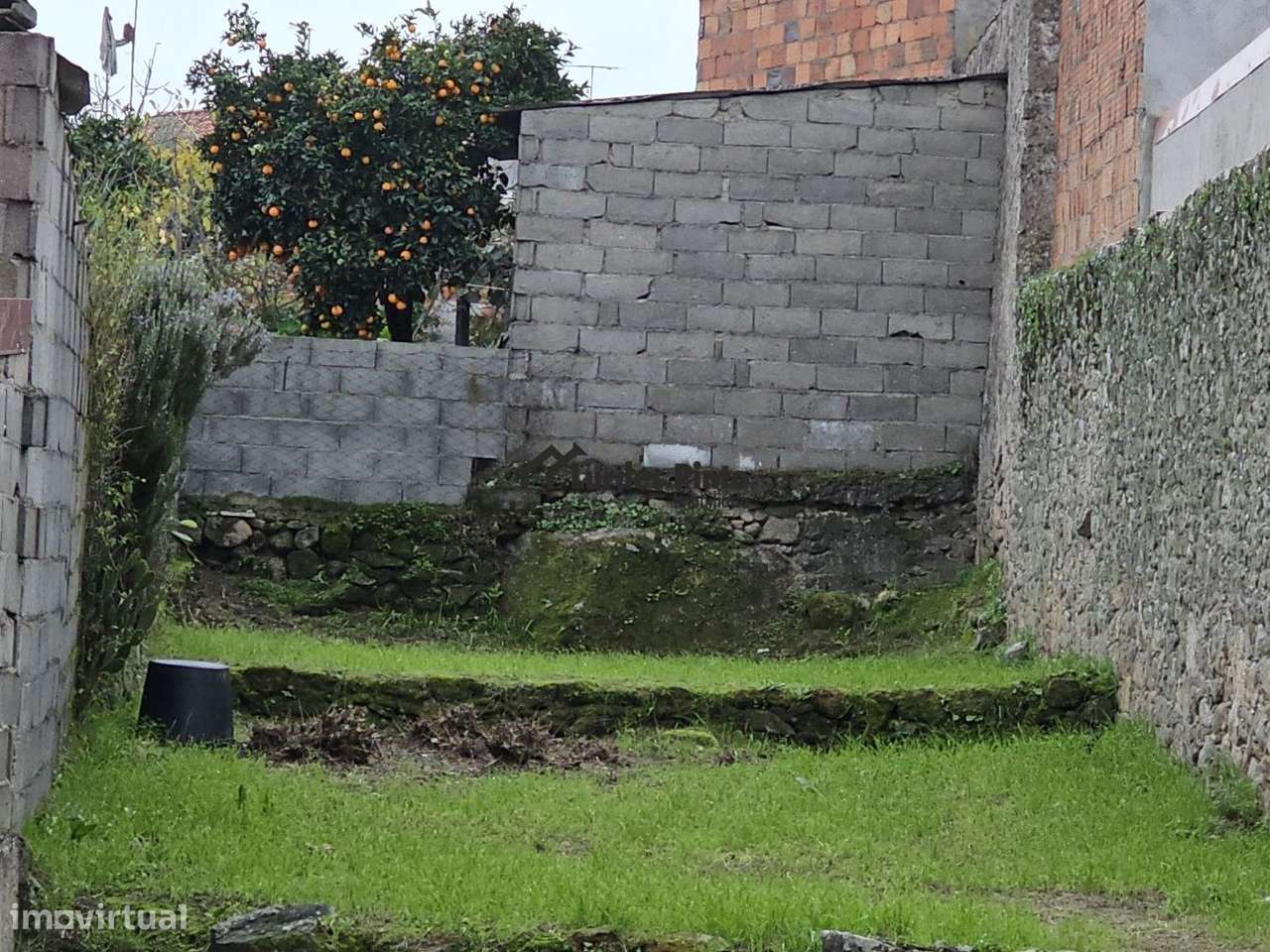 Lote para construção - Grande imagem: 3/4