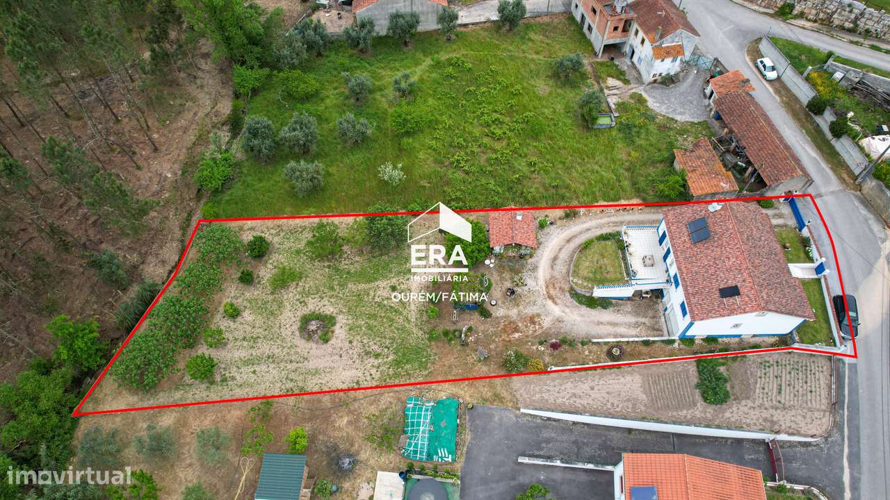 Moradia T3 localizada na Gondemaria, Ourém - Grande imagem: 2/34