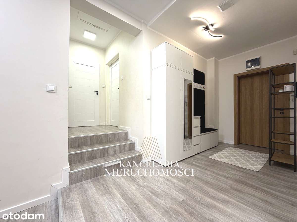 Duże mieszkanie + dwa miejsca parkingowe!-10