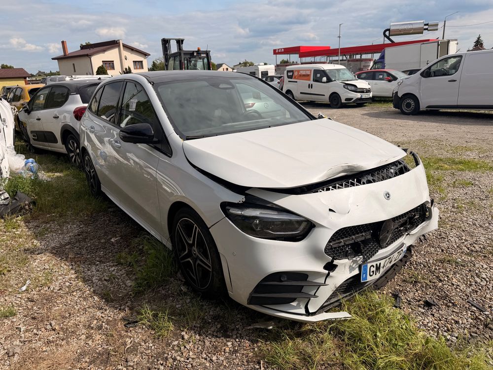 Mercedes-Benz B W247 180 d AMG Line 8G-DCT 2023