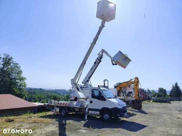 Iveco Zwyżka Podnośnik Koszowy IVECO 35S13 Wysokość Robocza 16m - 1