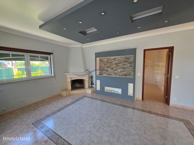 Moradia T4 - Zona Bajouca-9